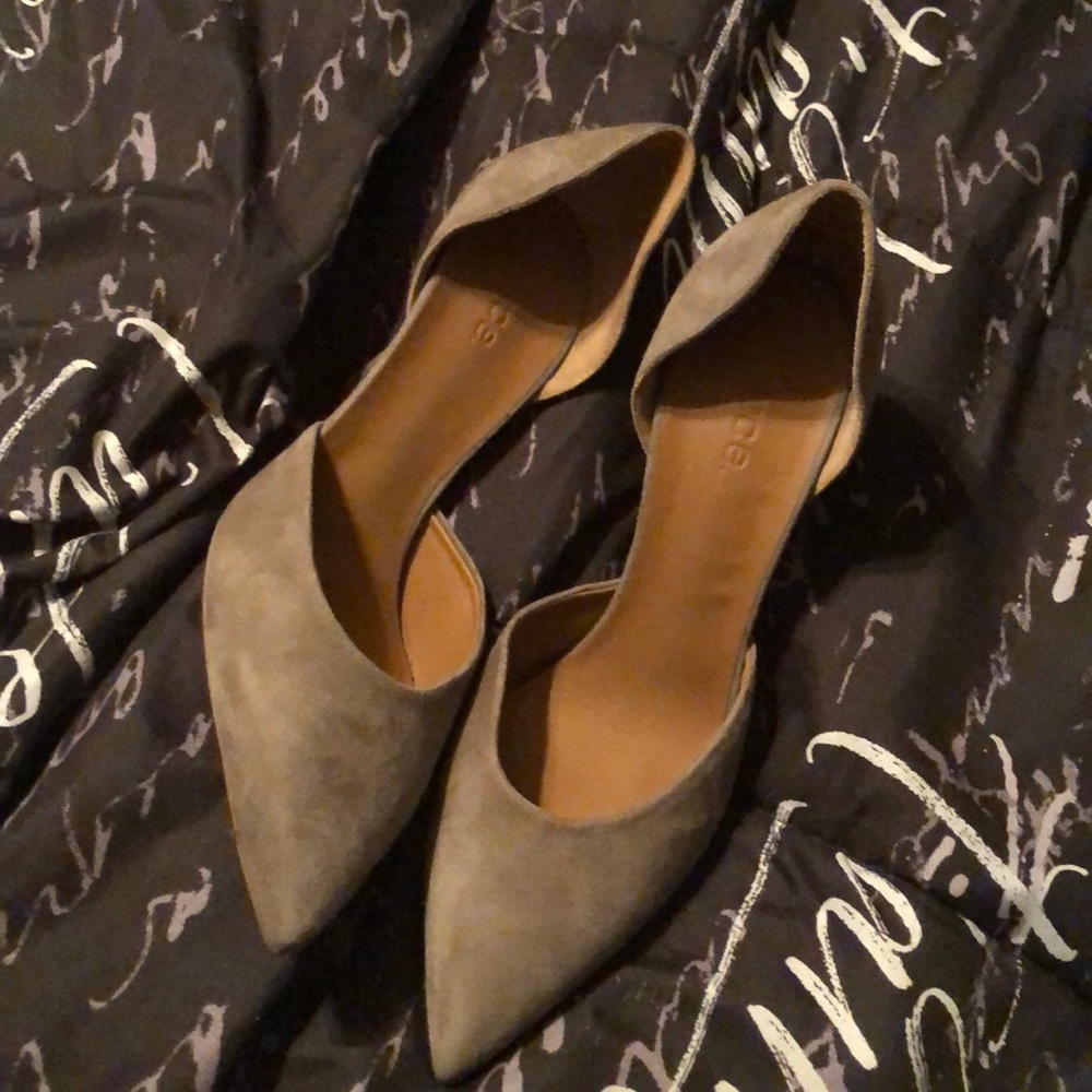 Vince heels